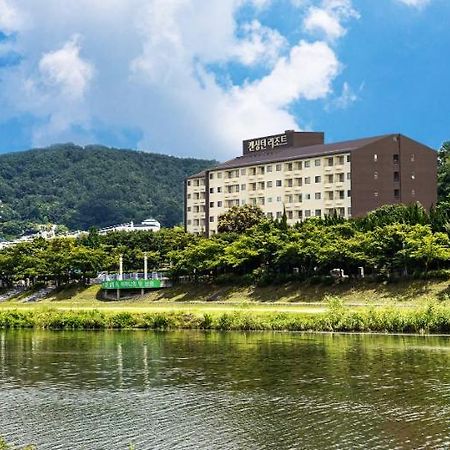 Kensingtonresort Jirisannamwon Buitenkant foto