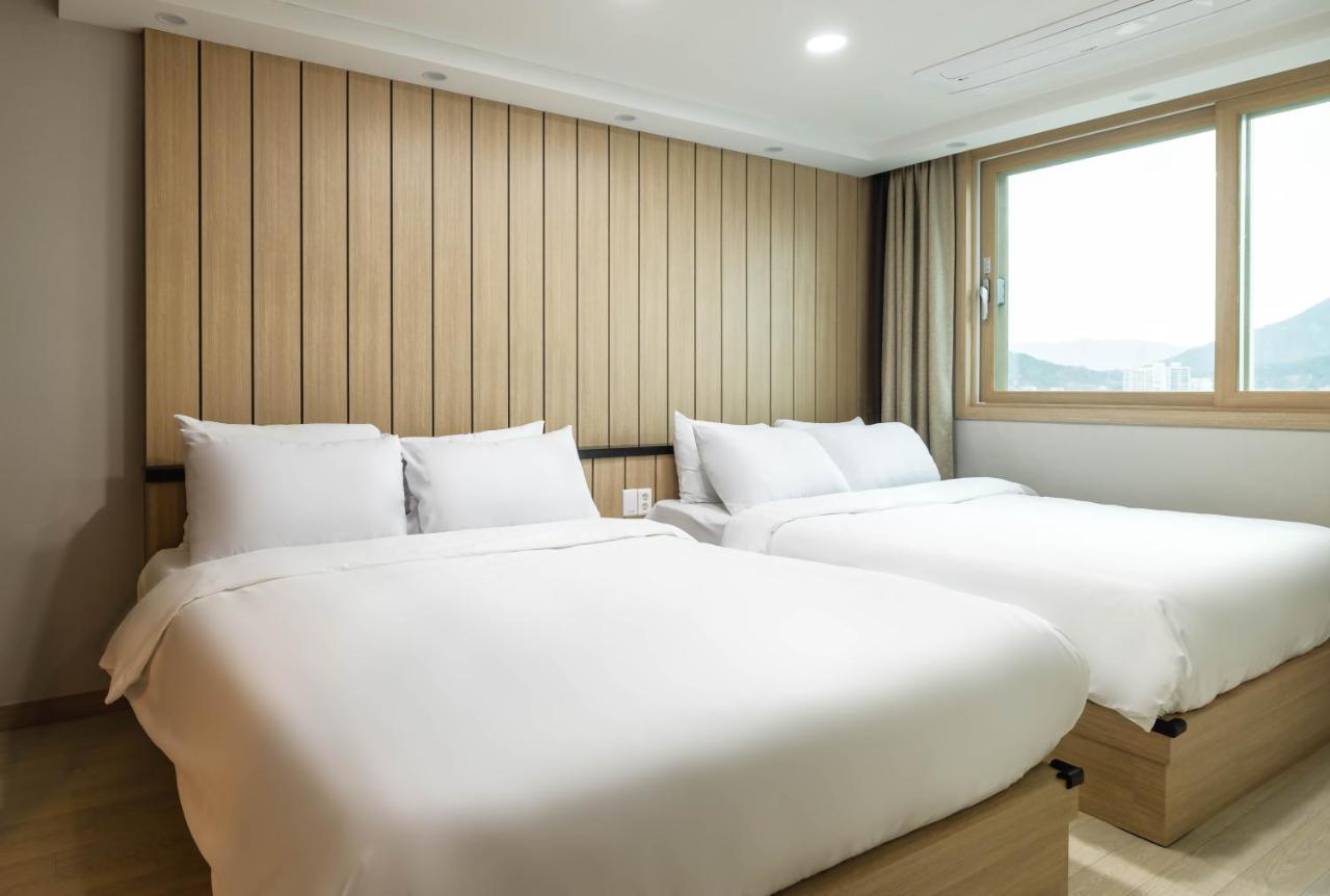 Kensingtonresort Jirisannamwon Buitenkant foto