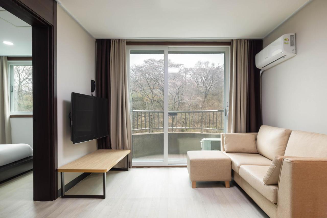 Kensingtonresort Jirisannamwon Buitenkant foto