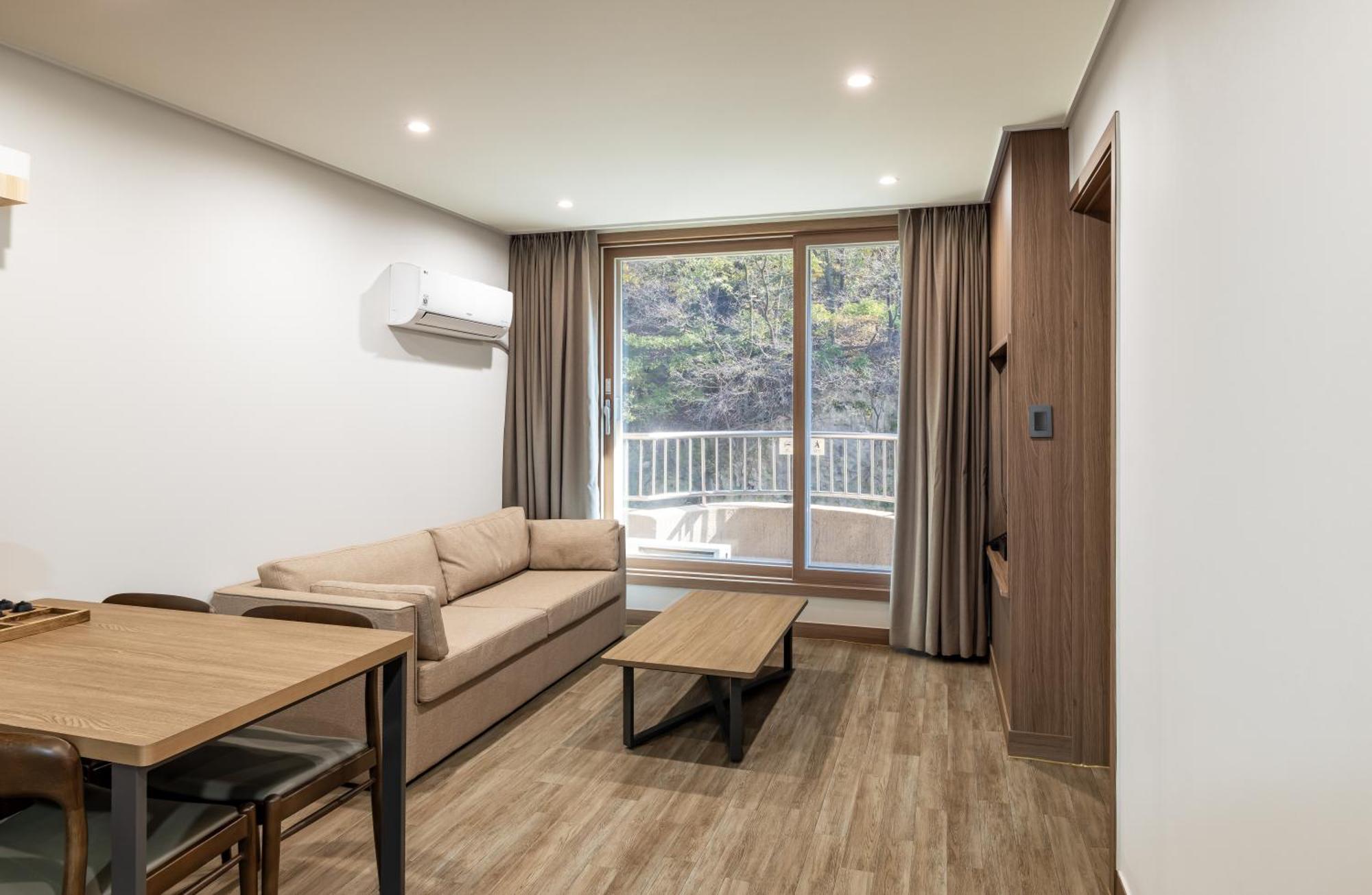 Kensingtonresort Jirisannamwon Buitenkant foto