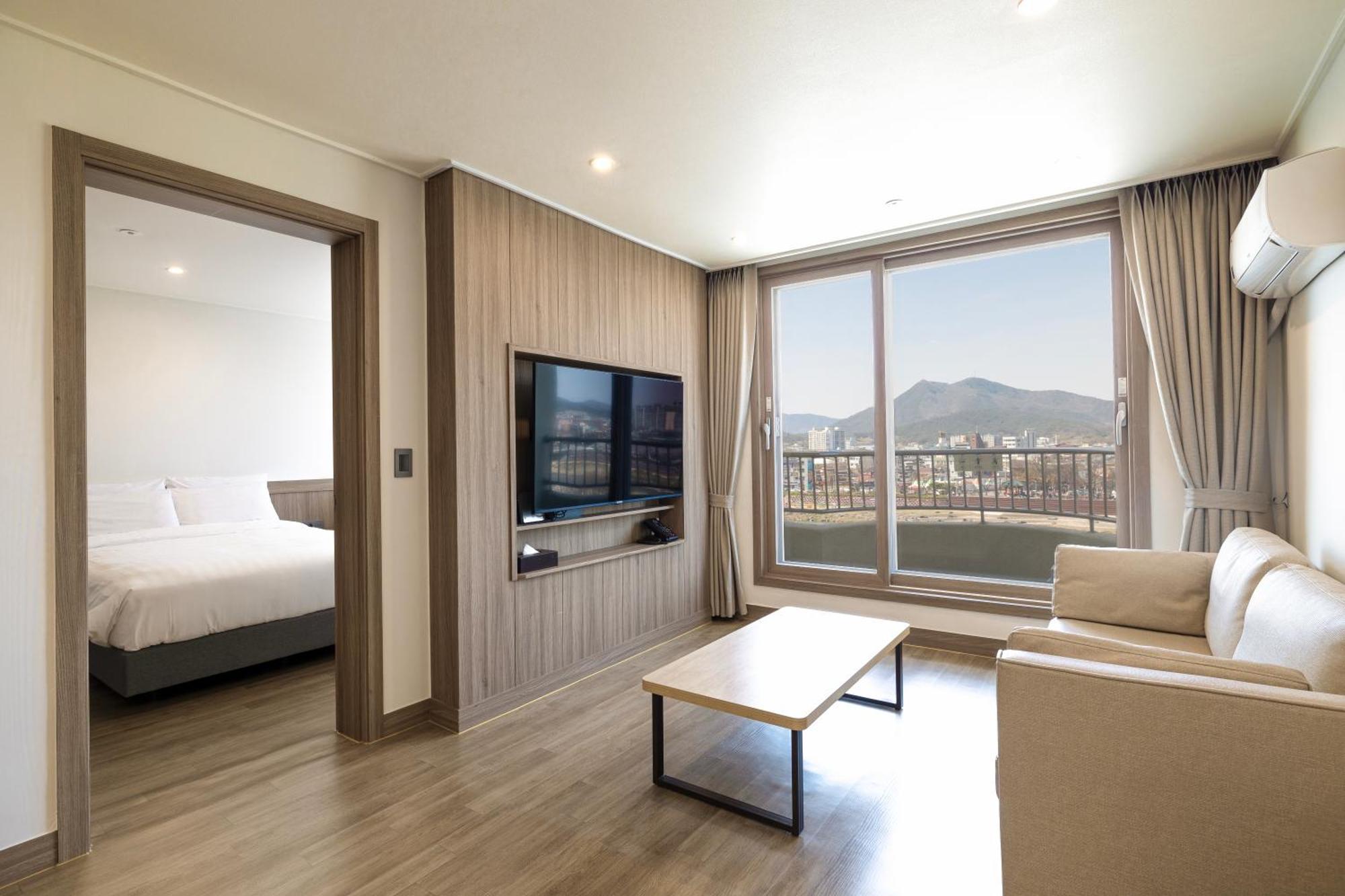 Kensingtonresort Jirisannamwon Buitenkant foto